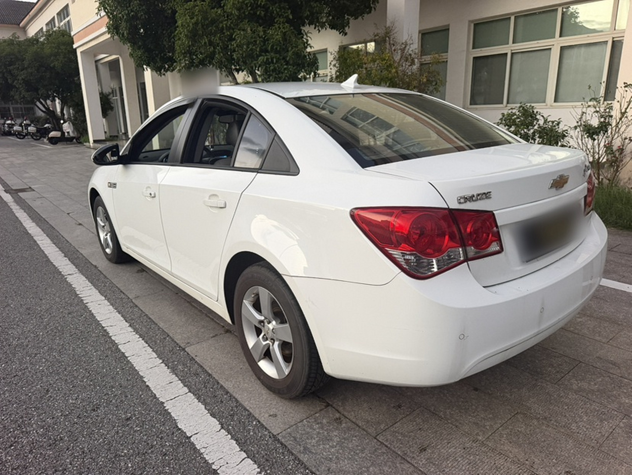 2012 1.8L SE AT photo 4
