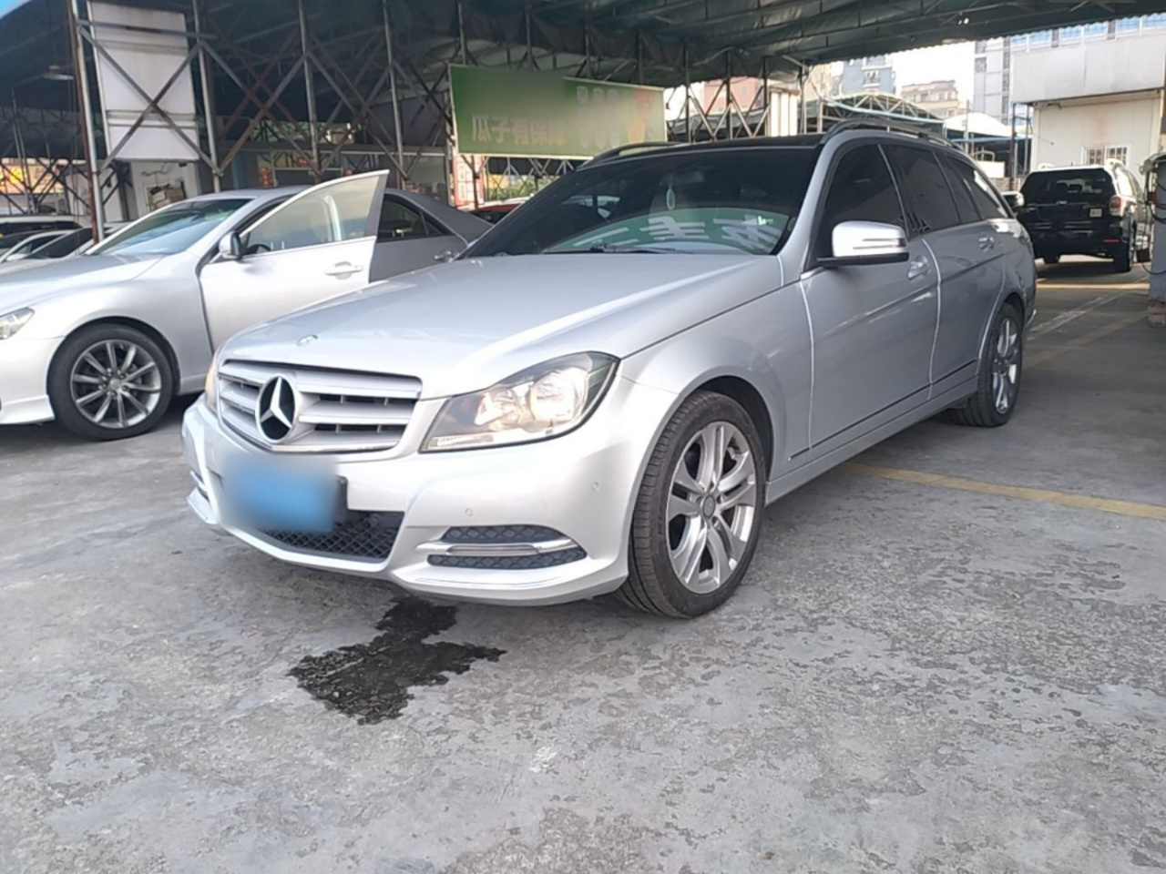 C-Class Imported 2011 C 200 Fashion Wagon