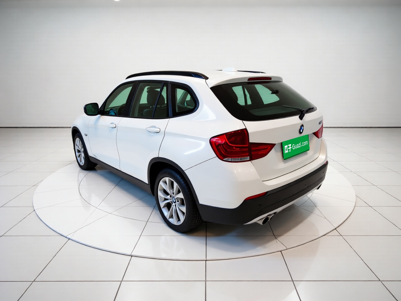 X1 Imported 2012 xDrive20i photo 4