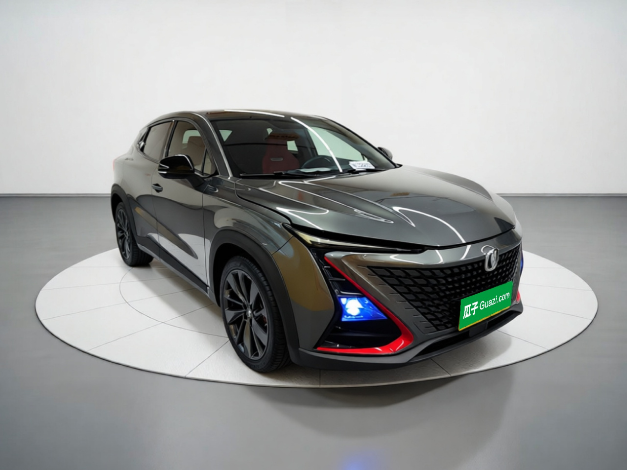 UNI-T 2020 1.5T Premium photo 3