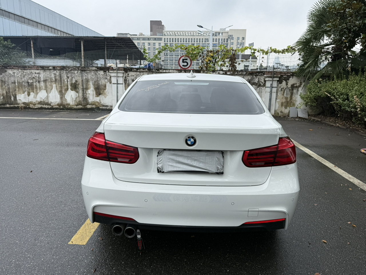 3 Series 2018 320i M Sport Package photo 2