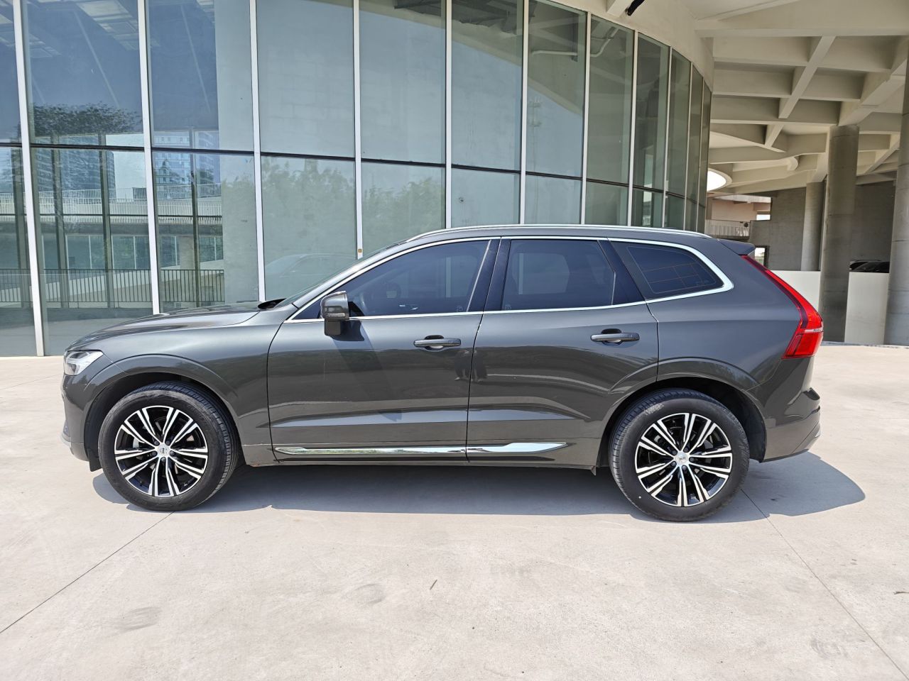 XC60 2022 B5 AWD Luxury photo 4