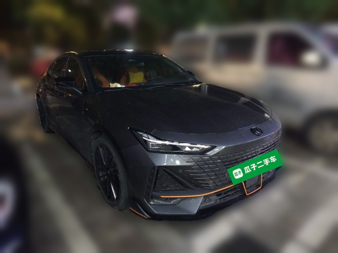 UNI-V 2023 1.5T Sport photo 3