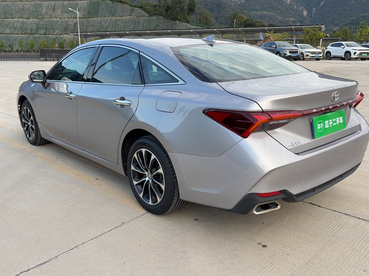 Avalon 2022 2.0L Luxury photo 5
