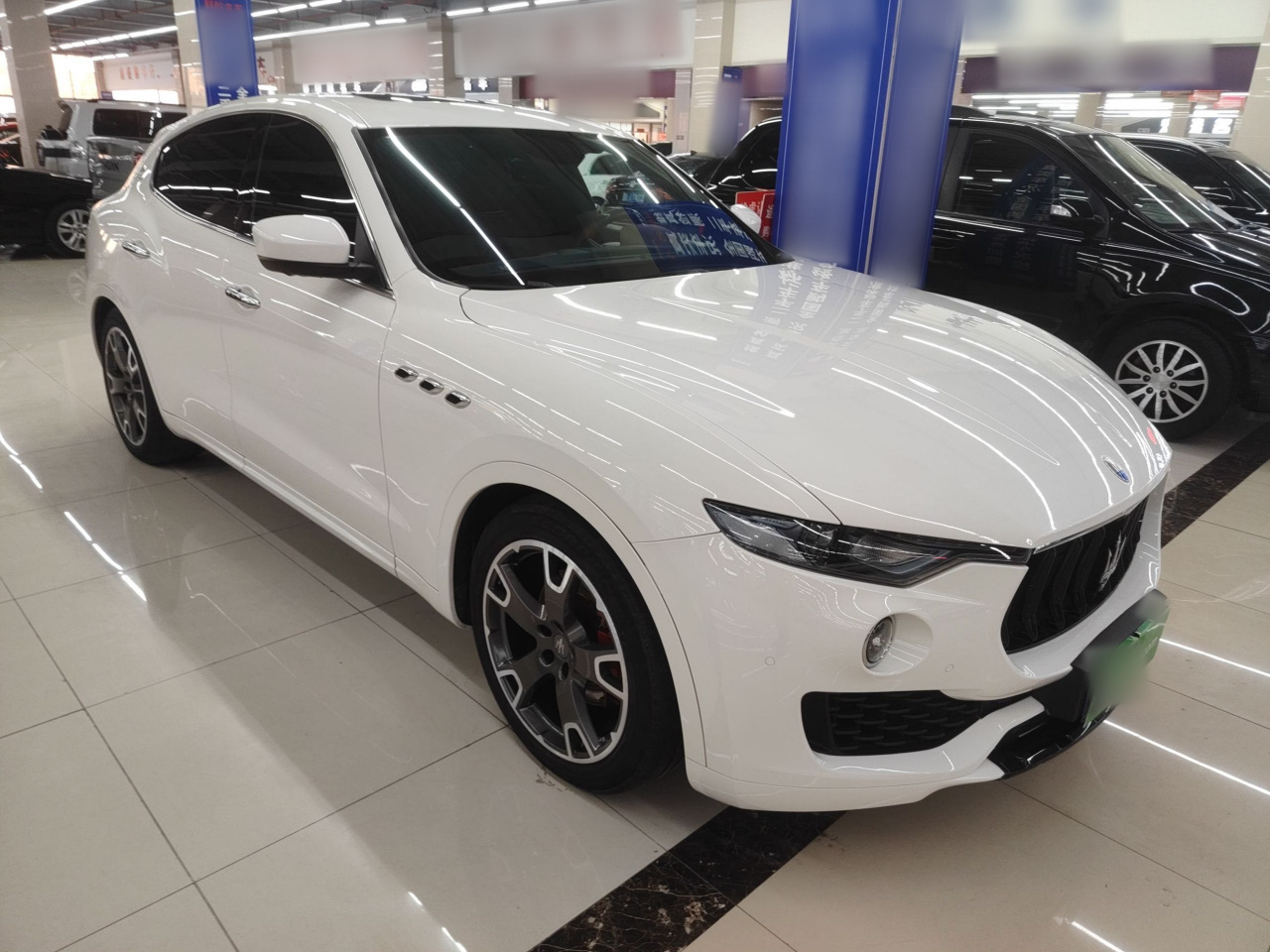 Levante 2016 3.0T Standard photo 3