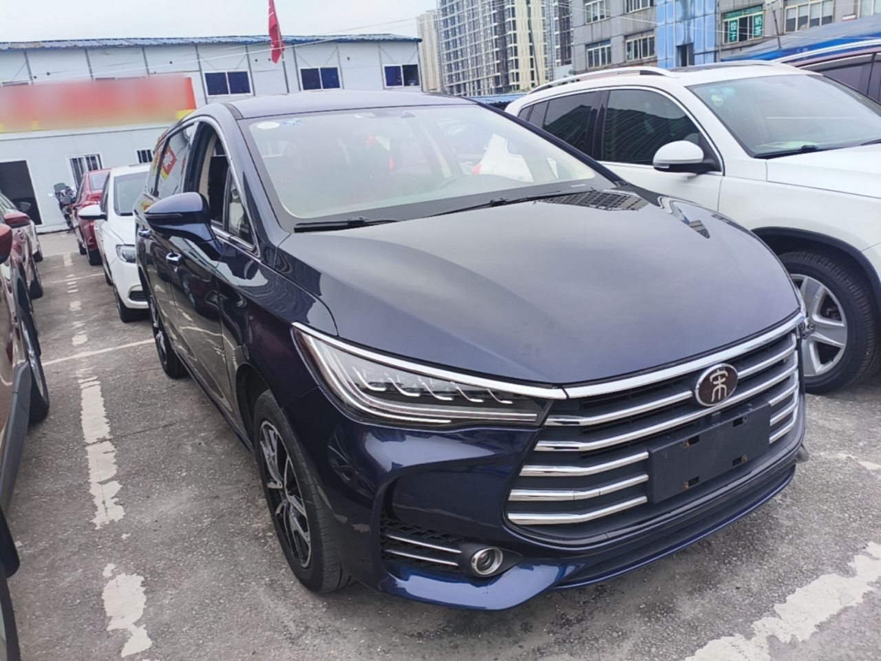 Song MAX 2017 1.5T AT Connected Luxury 7-Seater photo 3