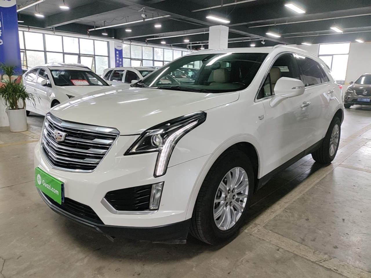 XT5 2016 25T Tech