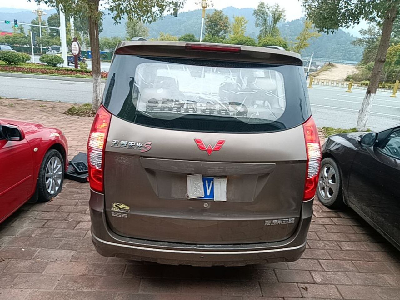 Wuling Hongguang 2014 1.5L S Standard photo 5