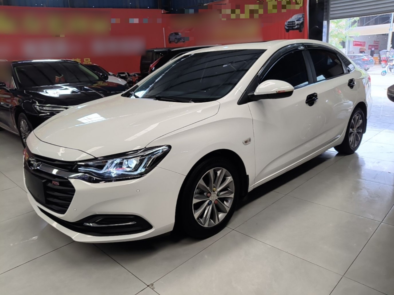Cruze 2022 320 AT