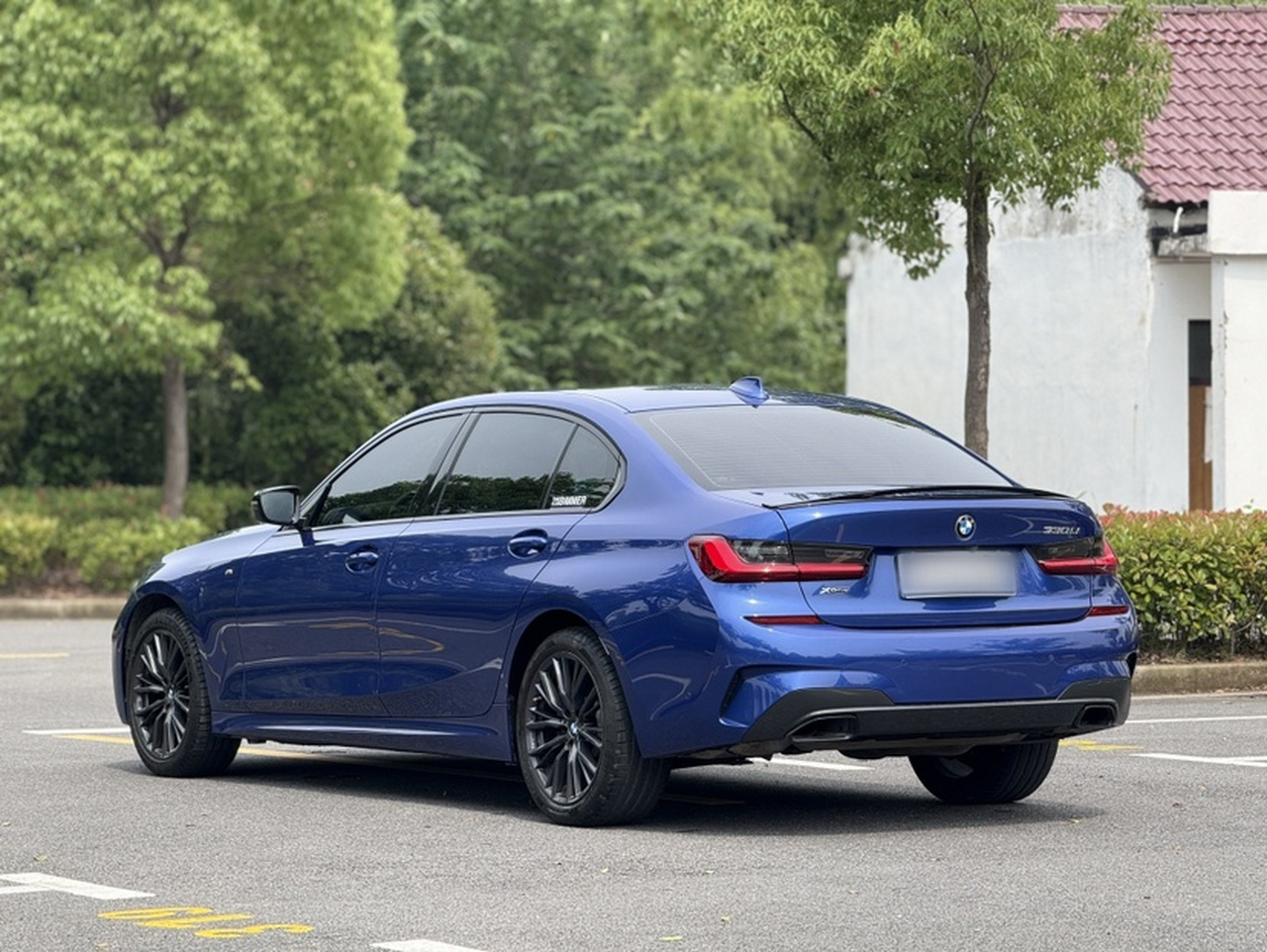 3 Series 2022 Facelift 330Li xDrive M M Sport Night Package photo 2
