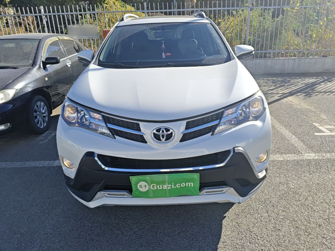 RAV4 2015 2.0L CVT AWD photo 2