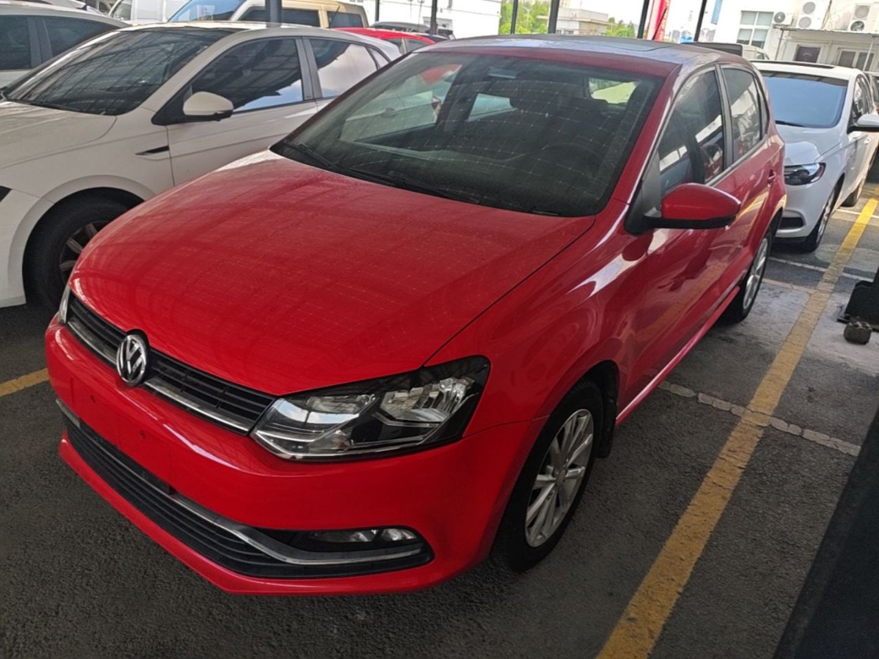 Polo 2016 1.6L AT Comfort