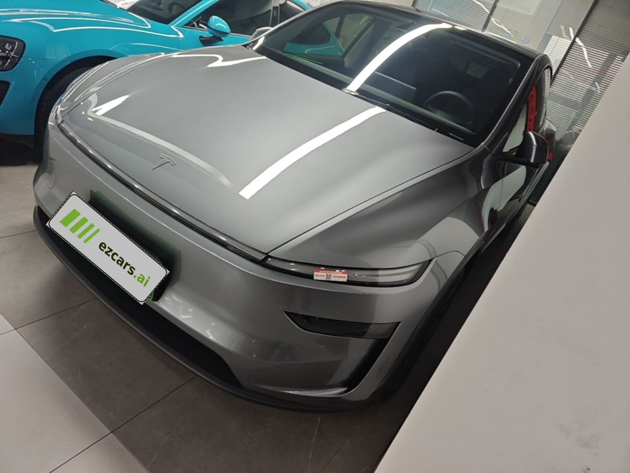 Model Y 2025 RWD