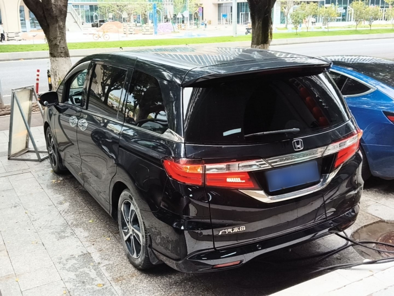 Odyssey 2015 Facelift 2.4L Smart photo 3