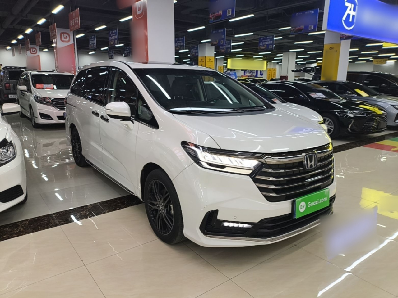Odyssey 2022 2.0L e:HEV photo 3
