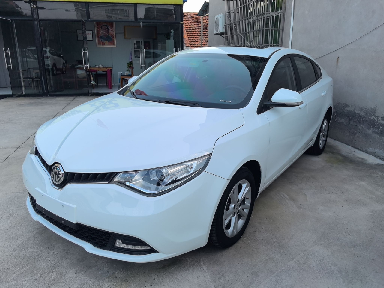 2016 1.5L AT Value Luxury