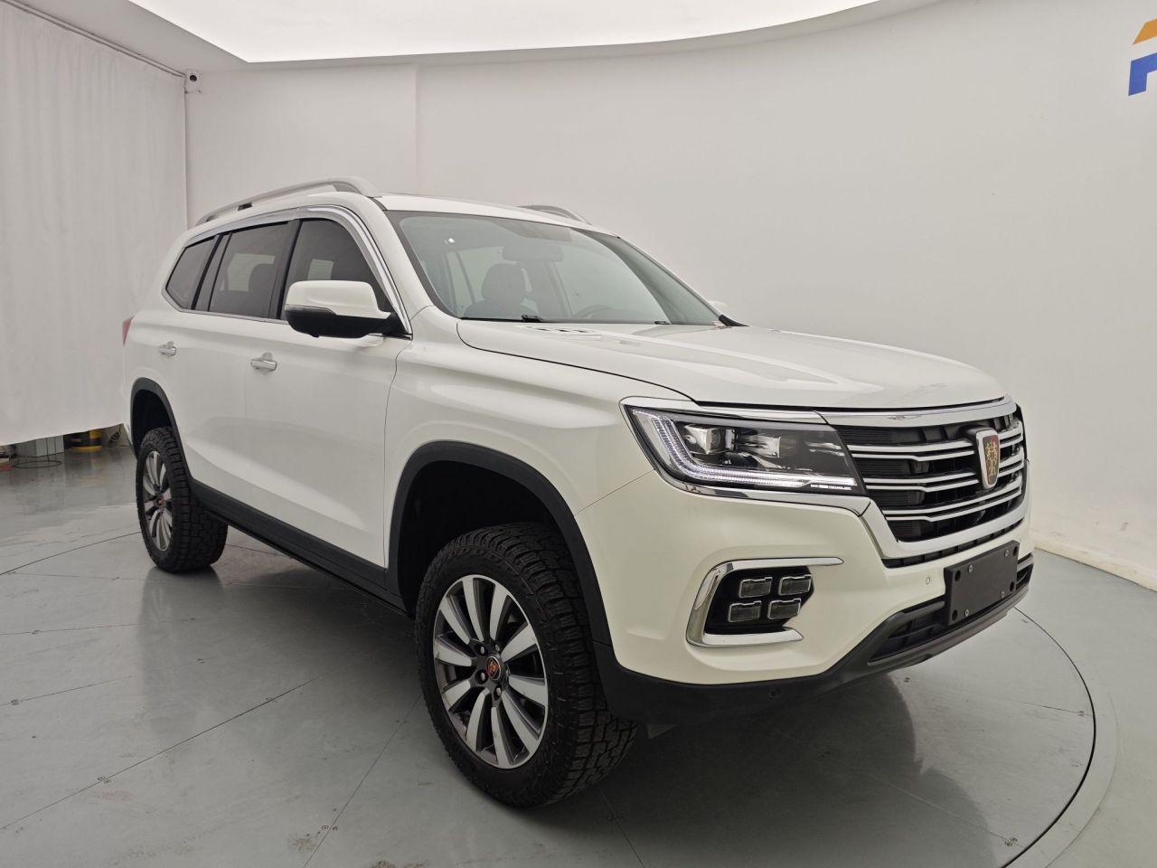 RX8 2019 30T Connected AWD Flagship photo 3