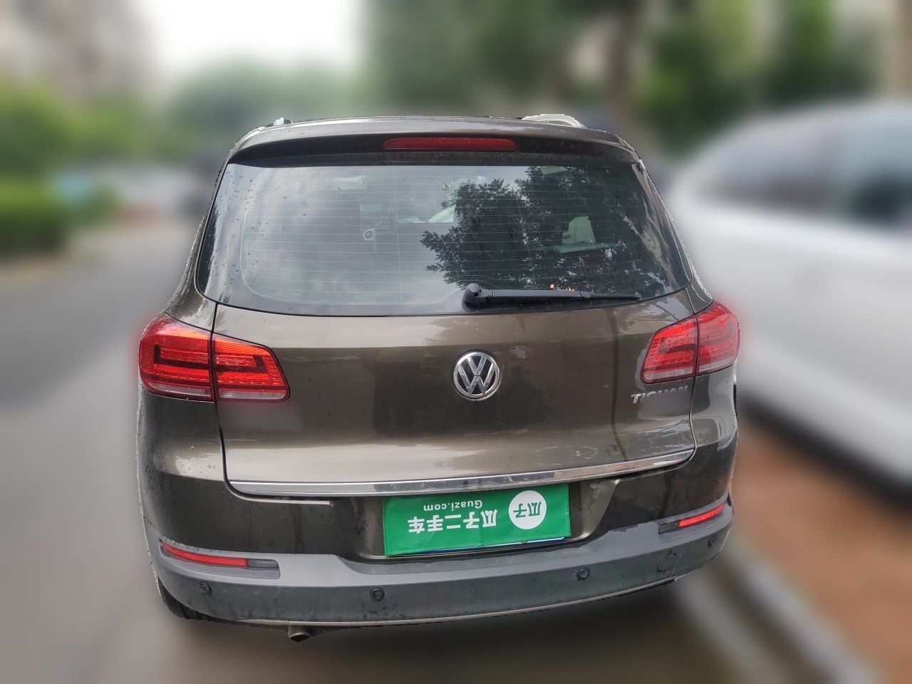 Tiguan 2016 300TSI AT AWD Luxury photo 5