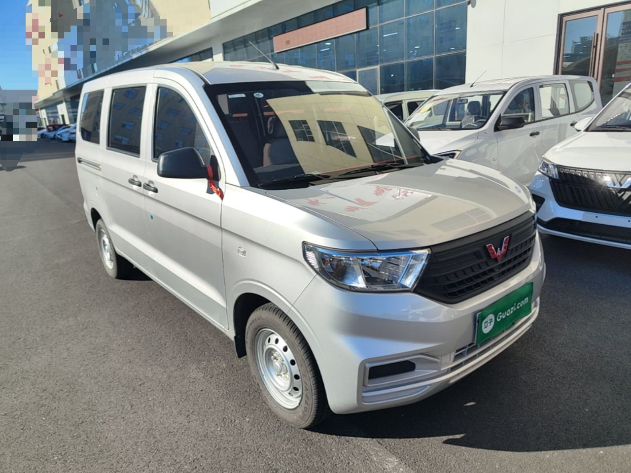 Wuling Hongguang V 2022 1.5L LAR photo 5