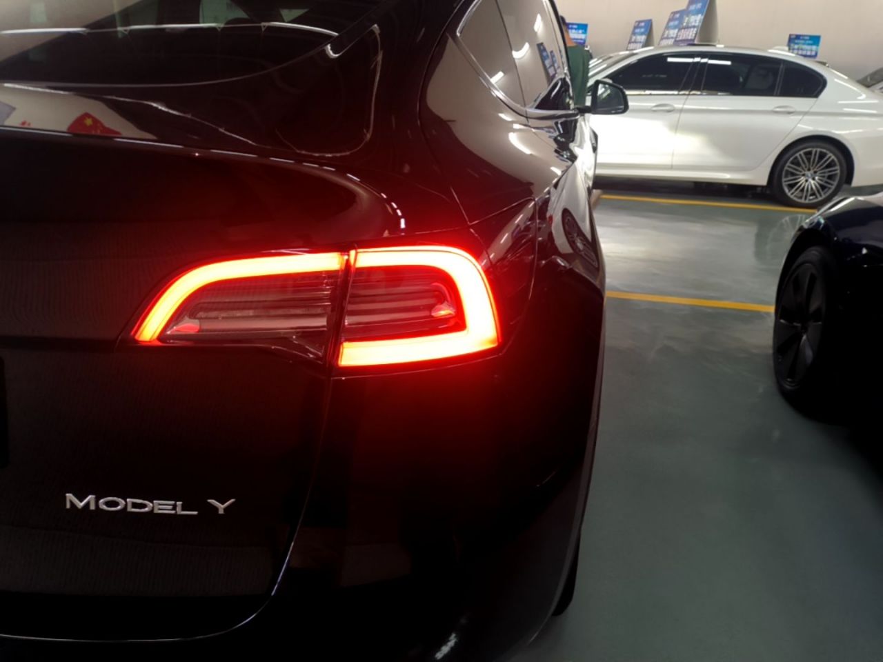 Model Y 2022 Facelift RWD photo 2