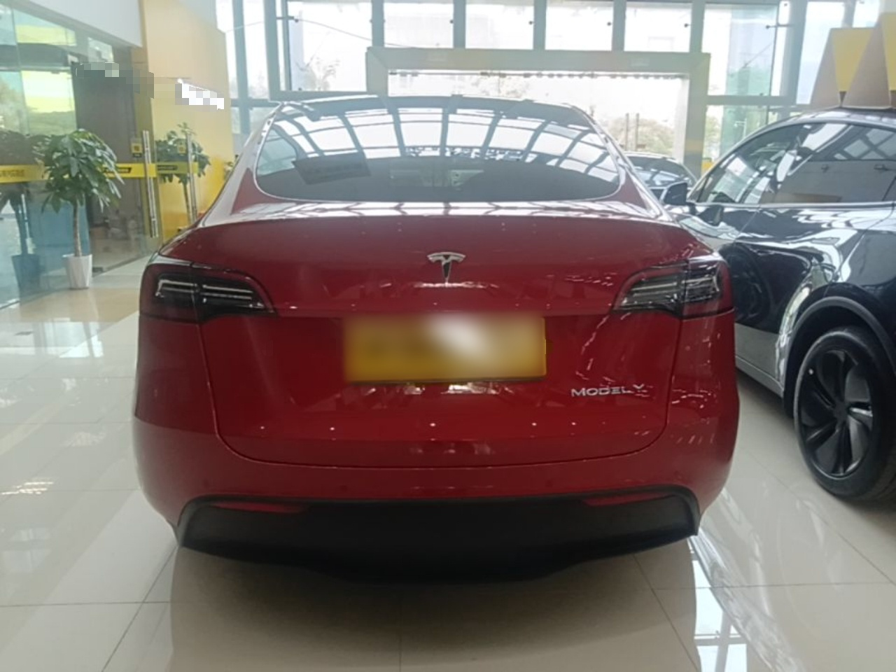 Model Y 2022 Long Range AWD photo 5