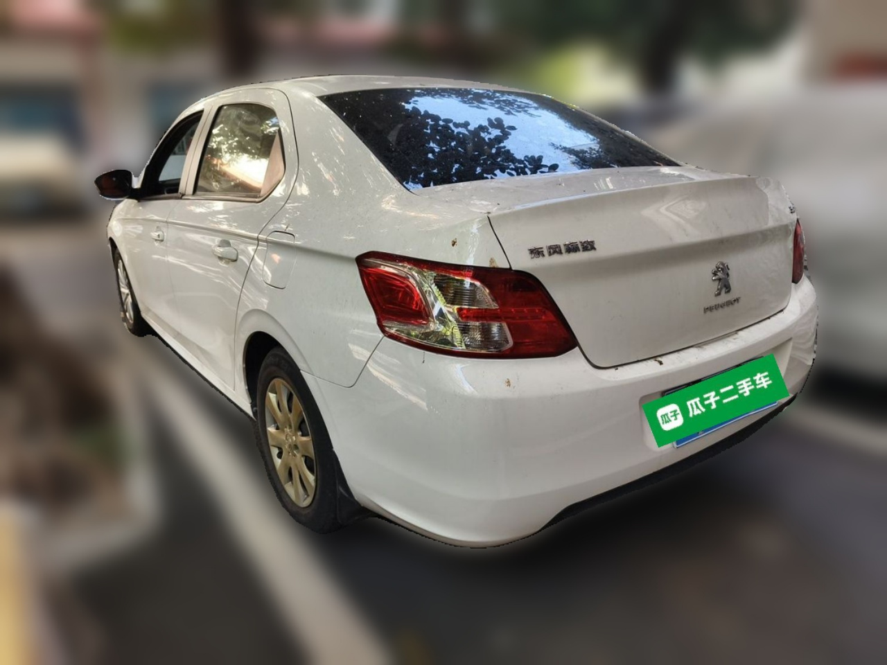 301 2014 1.6L MT Comfort photo 4