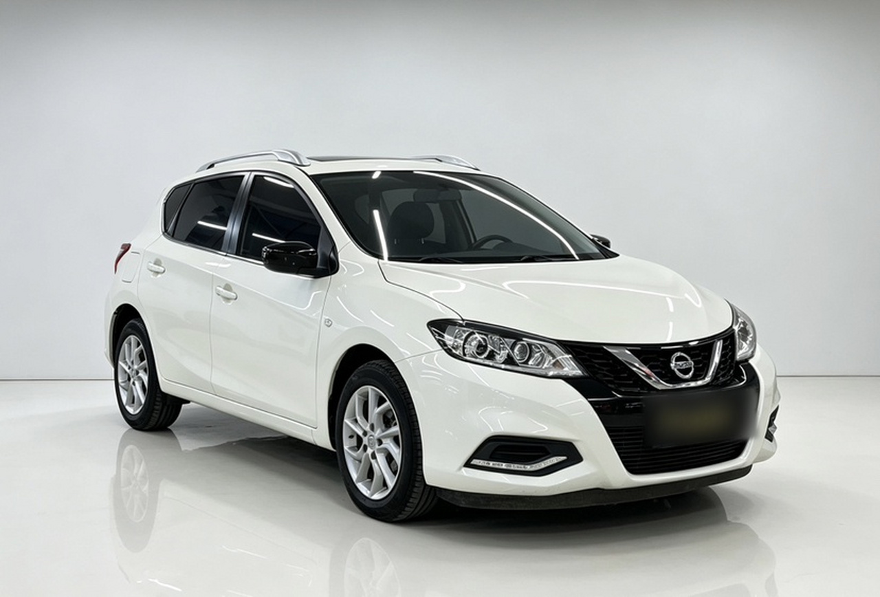 Tiida 2021 1.6L CVT photo 3