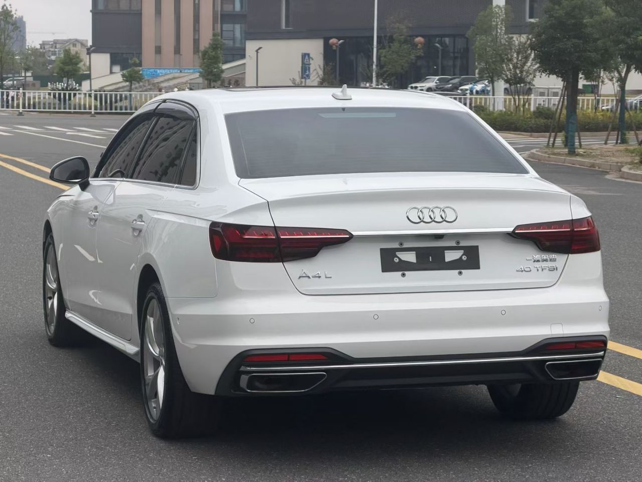 A4L 2020 40 TFSI Luxury photo 4