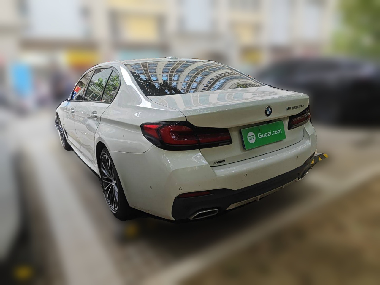5 Series 2021 530Li xDrive M Sport Package photo 4