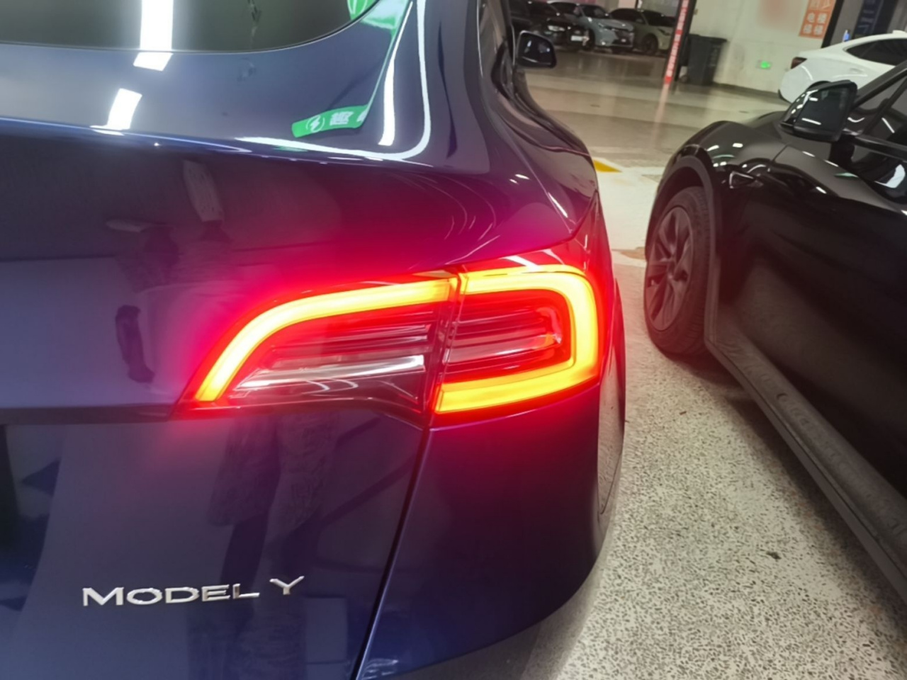 Model Y 2021 Standard Range RWD photo 2