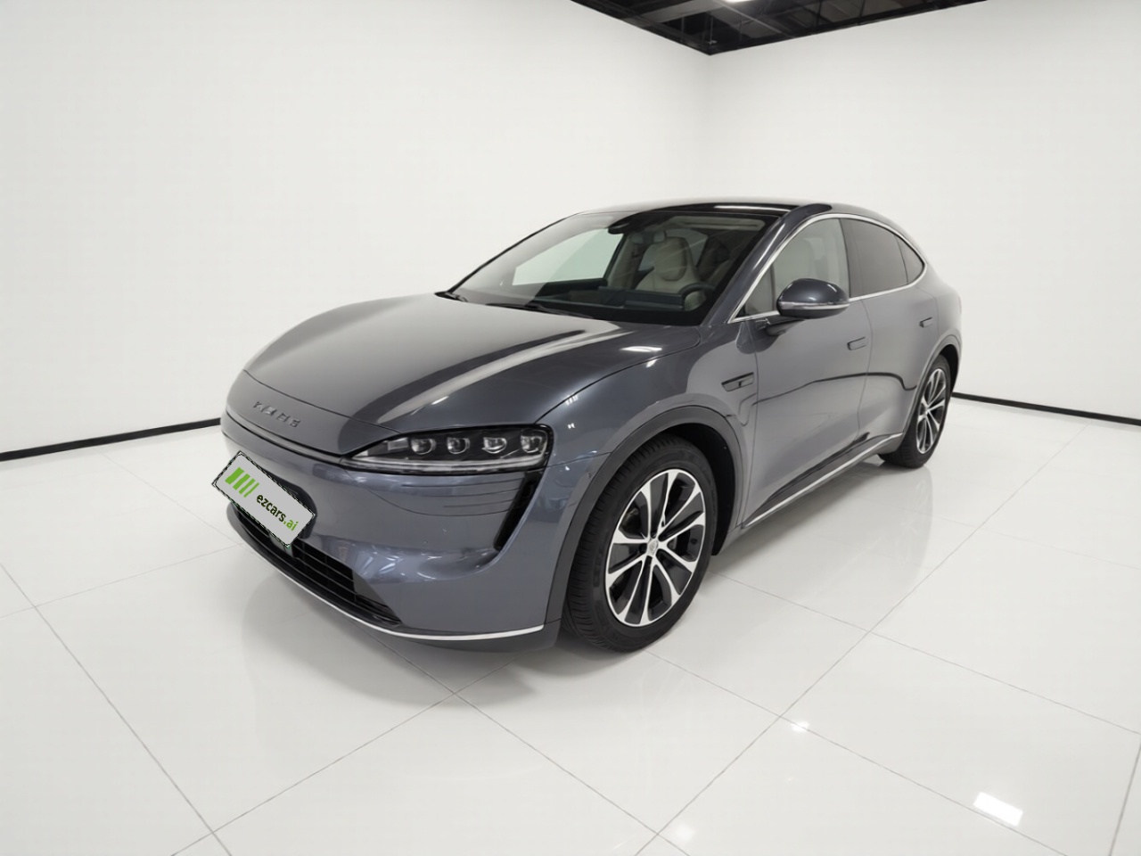 HIMA Luxeed R7 2024 EV 802km Max