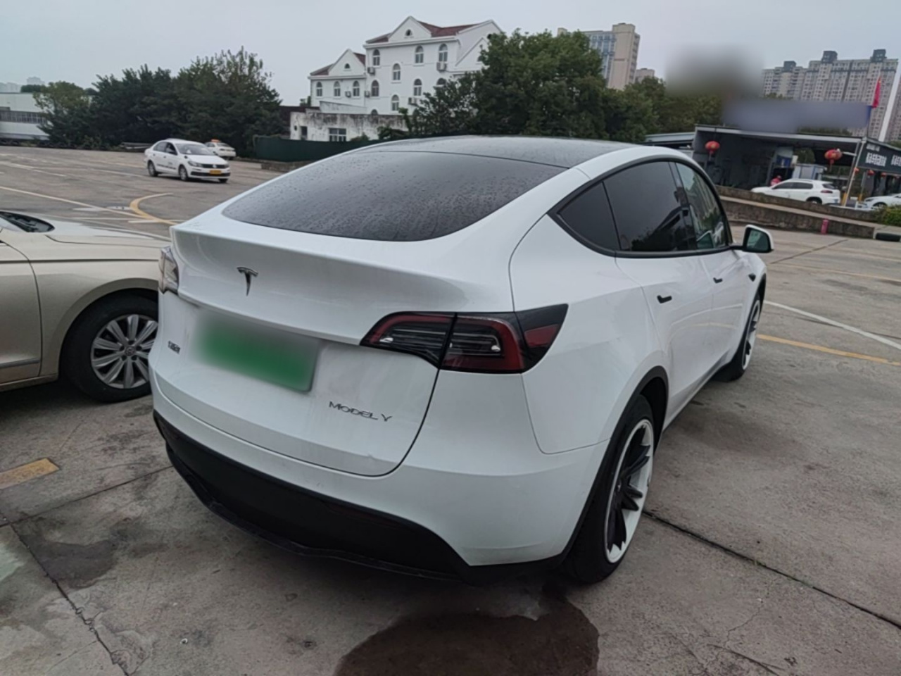 Model Y 2022 Facelift RWD photo 4