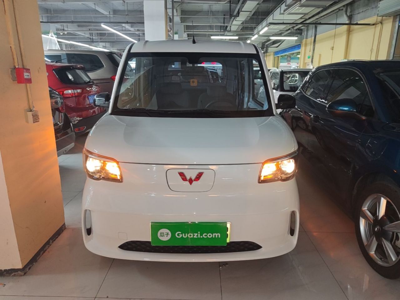 Wuling Zhiguang EV 2025 201km Standard photo 2