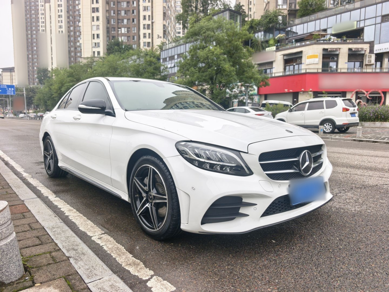 C-Class 2021 C 260 Starlight Edition photo 4