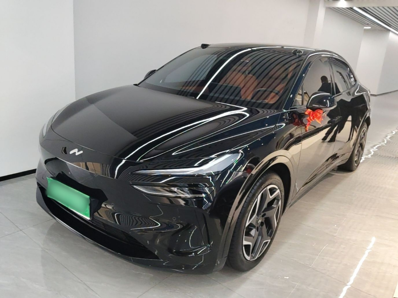 L60 2024 60kWh RWD