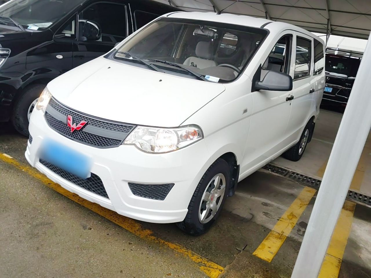 Wuling Hongguang 2020 1.2L S Base China VI LSI