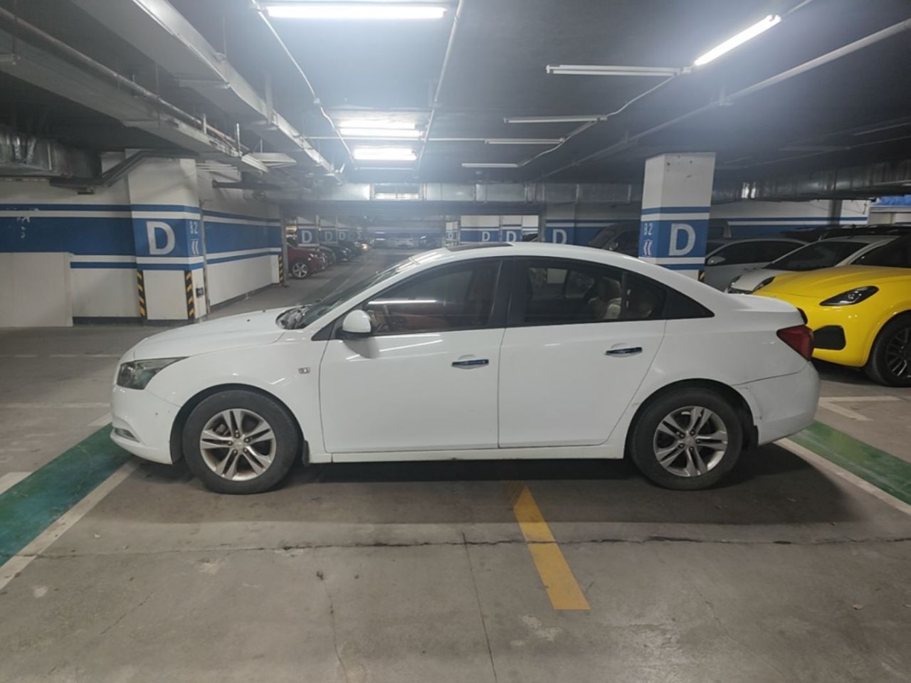 2015 1.5L Classic SE MT photo 4