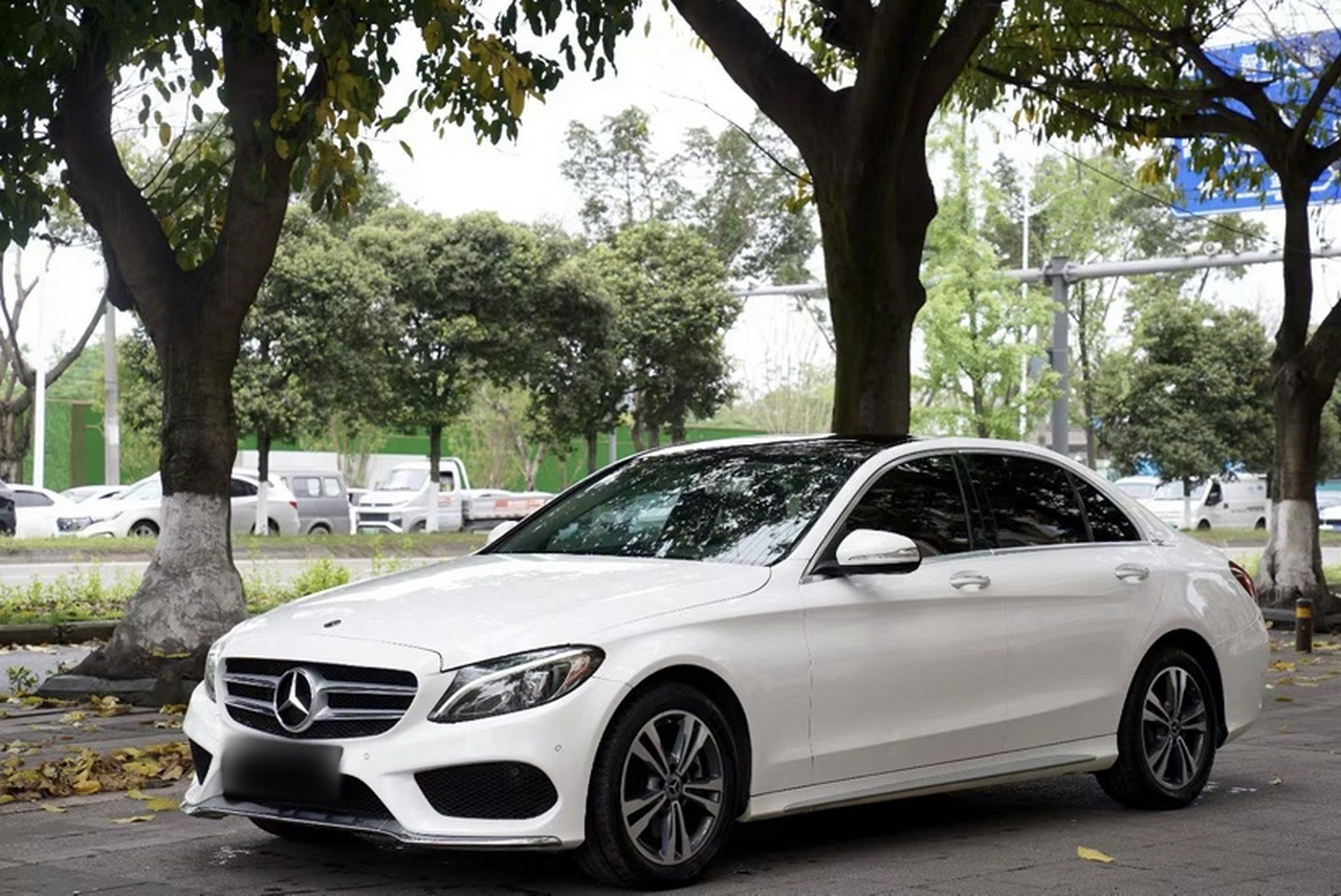 C-Class 2018 C 200 L Sport