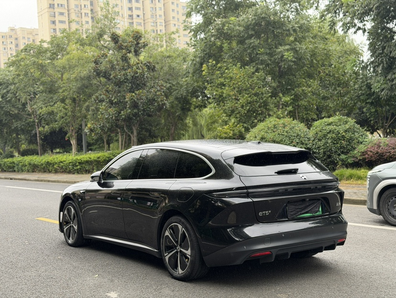 ET5T 2024 75kWh Touring photo 2
