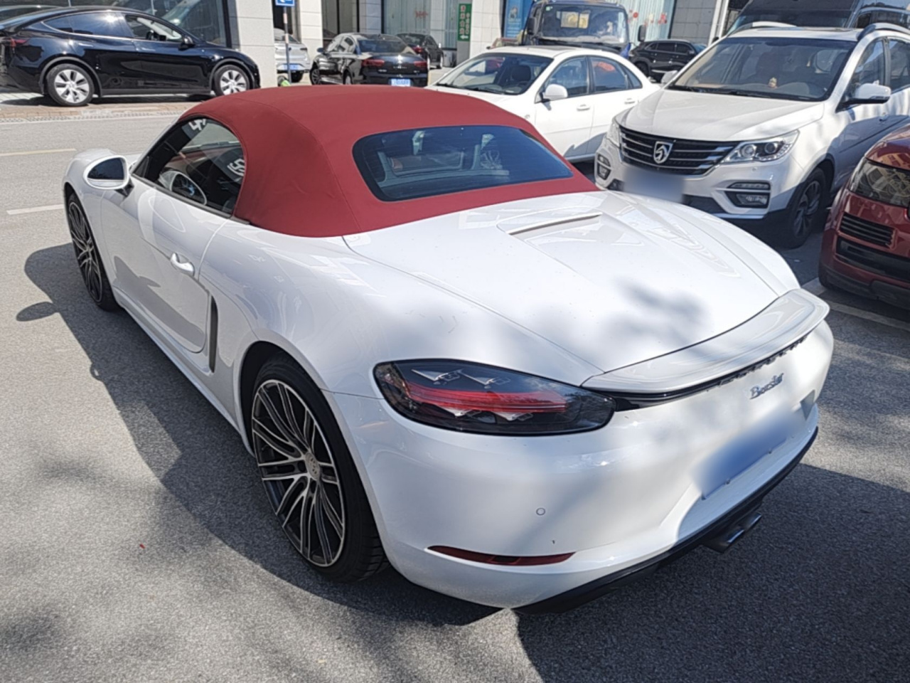 718 2020 Boxster 2.0T photo 4