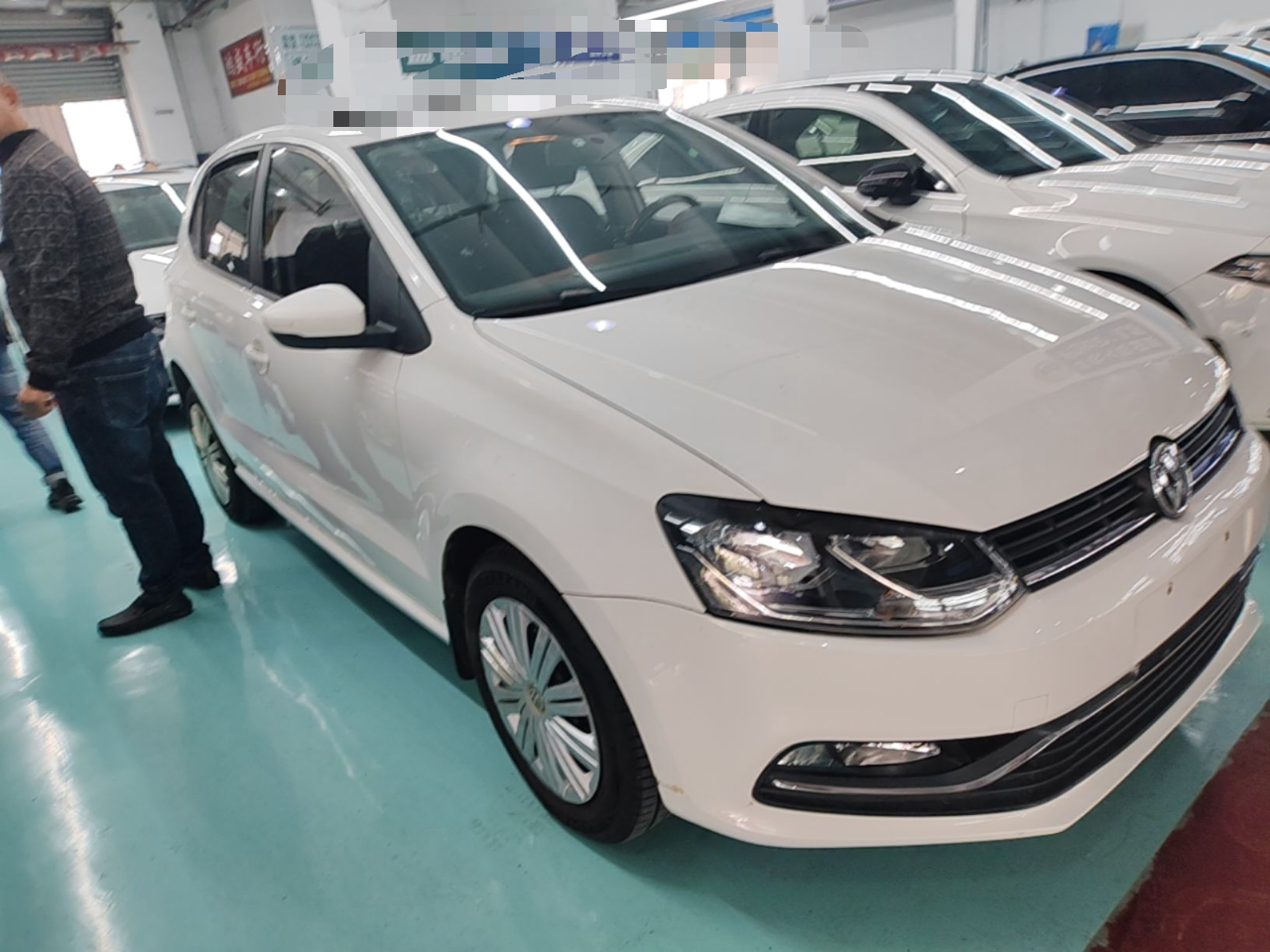 Polo 2016 1.6L AT Comfort photo 3