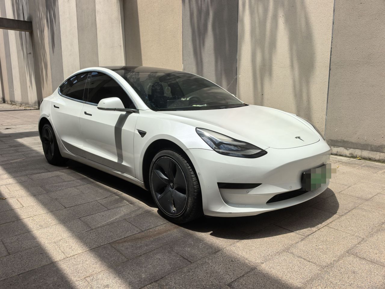 Model 3 2019 Standard Range RWD Upgraded photo 3