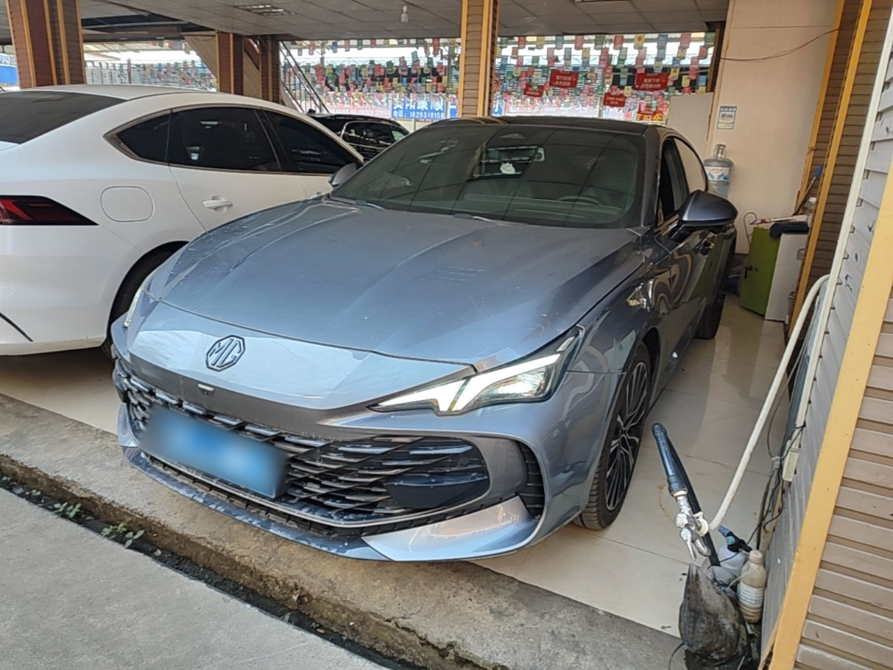 MG7 2025 1.5T 300 DCT