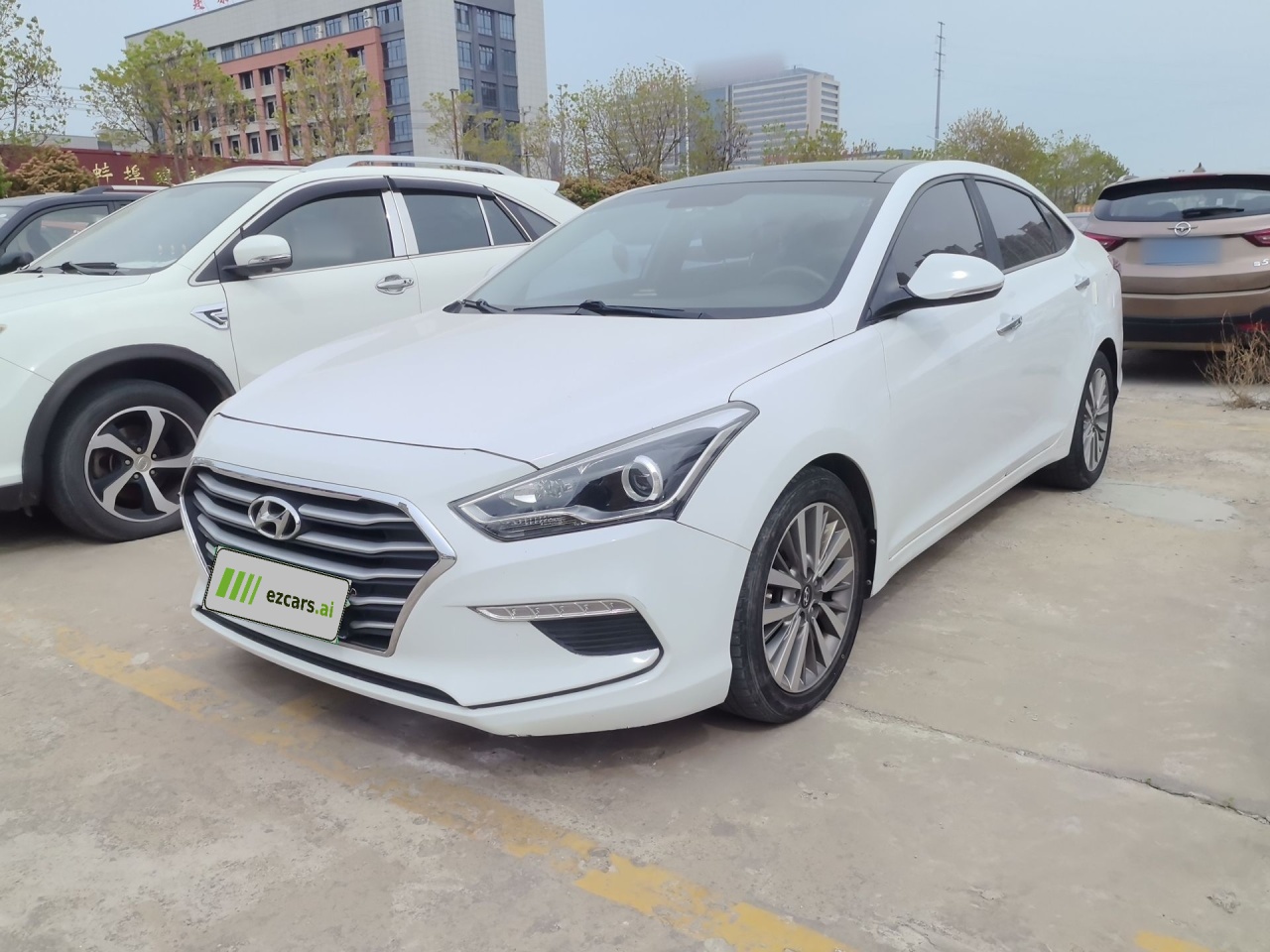 Mistra 2017 1.8L AT Premium DLX China V