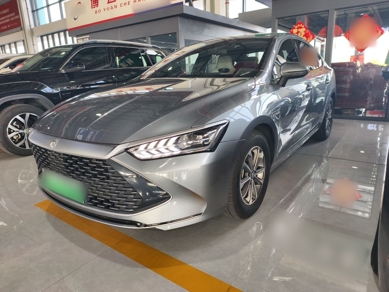 Qin PLUS 2024 Honor DM-i 55KM