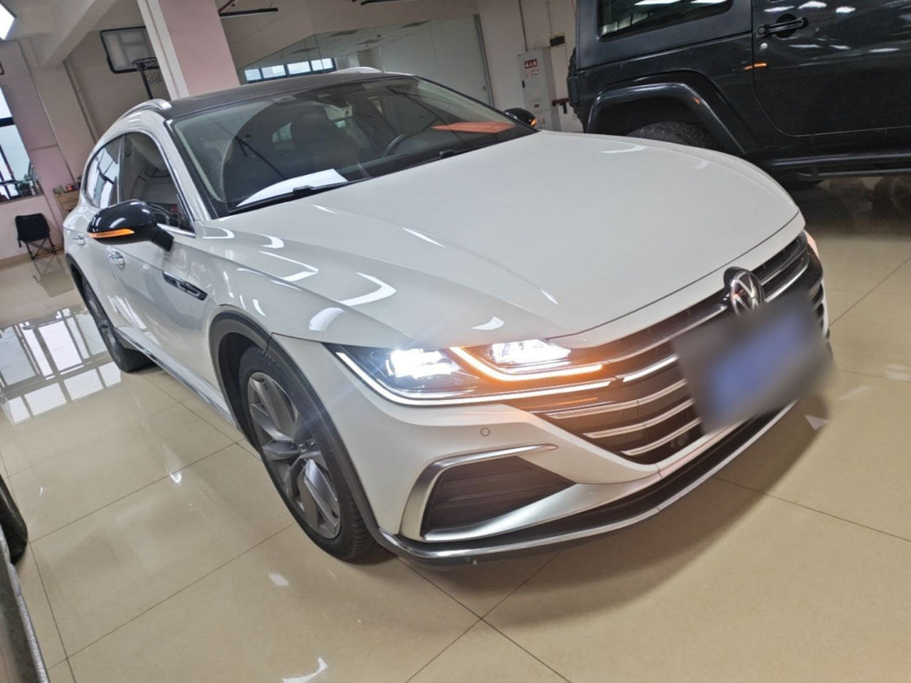 FAW-Volkswagen CC 2023 380TSI photo 3