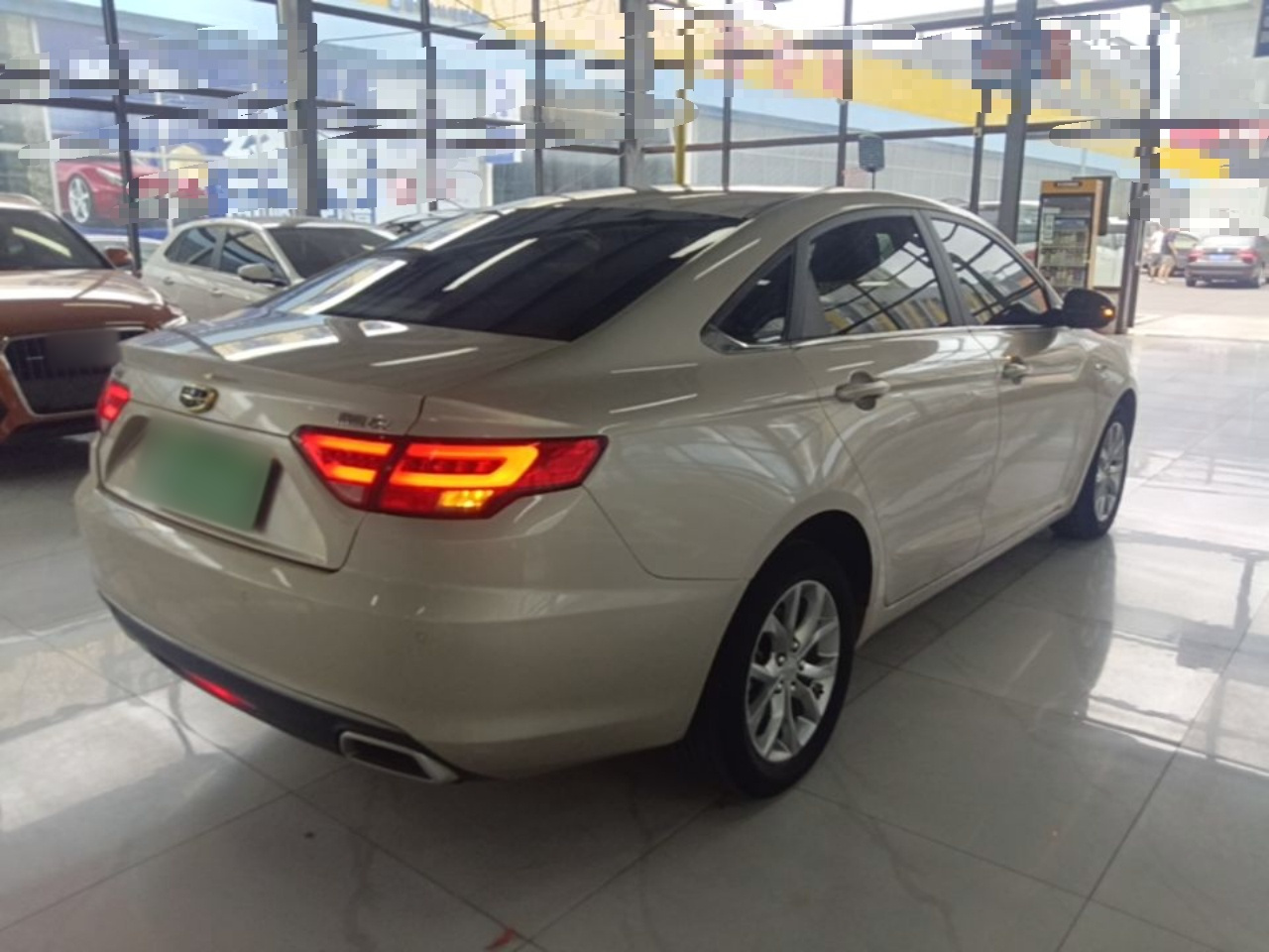 Emgrand GL 2017 1.3T DCT Elite photo 4