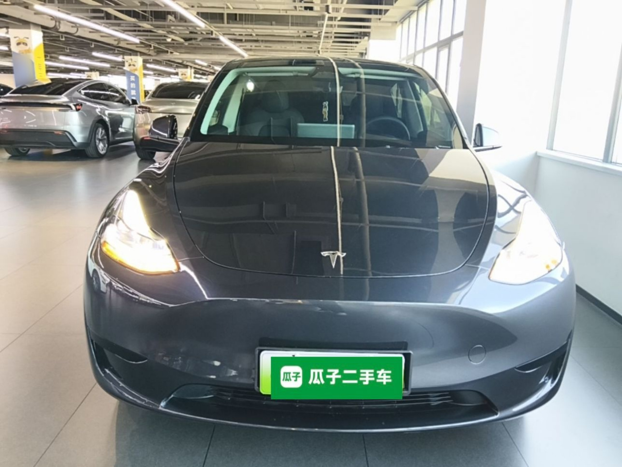 Model Y 2024 RWD photo 2