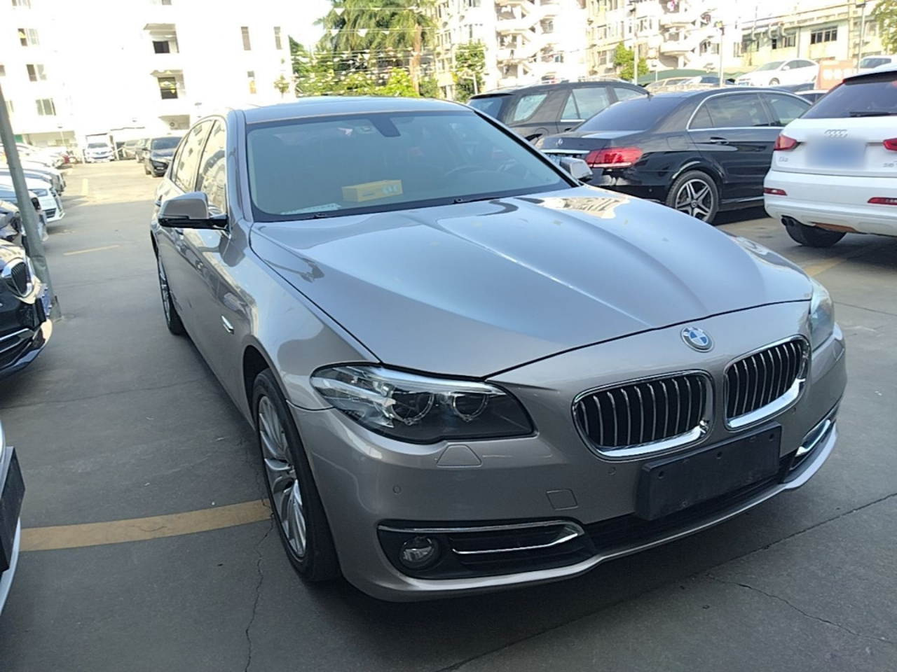 5 Series 2017 525Li Luxury Design Package photo 5
