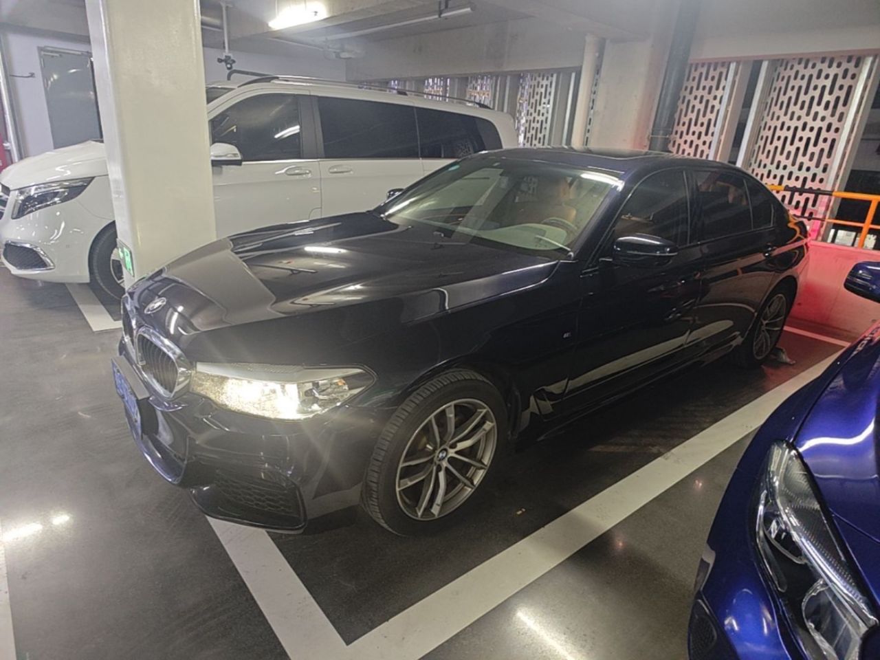 5 Series 2019 525Li M Sport Package